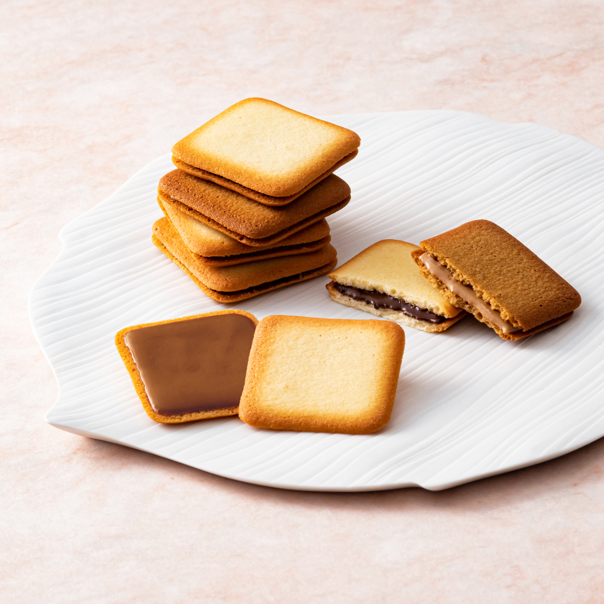 大學チョコサンドクッキー15枚入りNewデザイン＊＊ | 東大生協公式